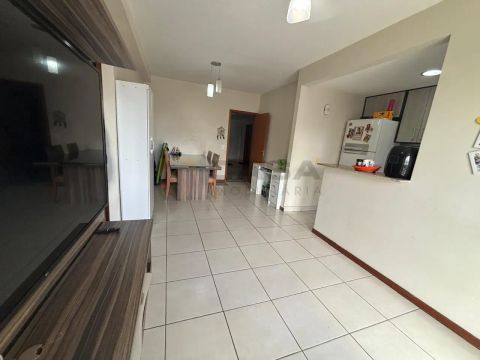 FRAN - Apartamento 2 quartos com suíte no Happy Days em Morada de Laranjeiras