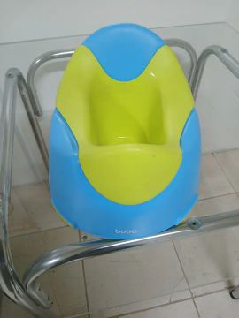 Troninho para bebê.  (Piniquinho)