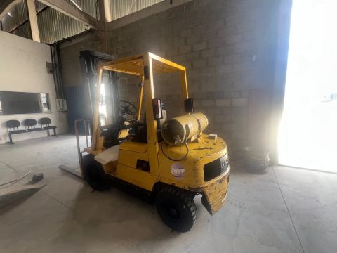 Empilhadeira Hyster 2006 2,5 Ton a gás 