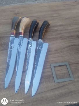 Facas artesanais 