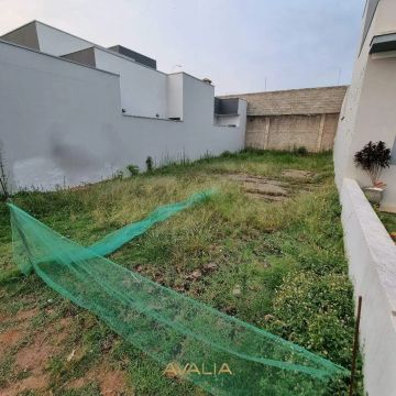 Excelente terreno em condomínio fechado- Construa o imóvel dos seus sonhos!!