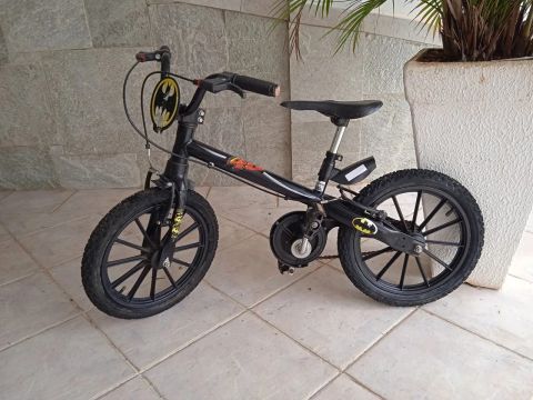 Bicicleta Bandeirantes Infantil do Batman aro 16