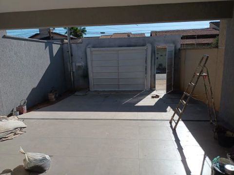 CASA NOVA 3 SUÍTES PLENAS ALTO PADRÃO VARANDA GOURMET COM CHURRASQUEIRA PORCELANATO, FINAN