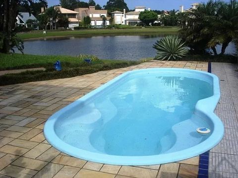 Casa de 4 dormitórios em Atlântida, Xangri-lá