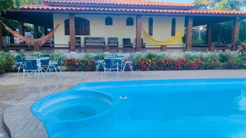 Casa térrea 5/4 com Piscina em Barra de Jacuípe