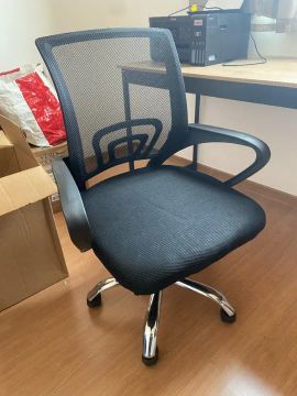 Cadeira Ergonômica NOVA com rodinhas para Escritório e estudos Conforto Healer