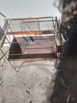Churrasqueira de Ferro - Usada