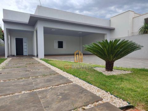 Casa com 4 dormitórios à venda, 200 m² por R$ 1.200.000,00 - Divino Espírito Santo - Jataí