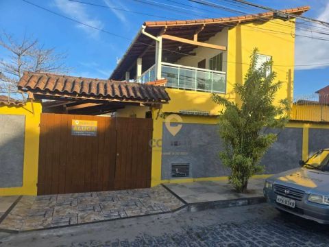 Casa com 5 dormitórios para alugar por R$ 2.100/mês - Liberdade - Rio das Ostras/RJ