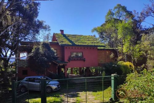  Casa em Condomínio na Serra