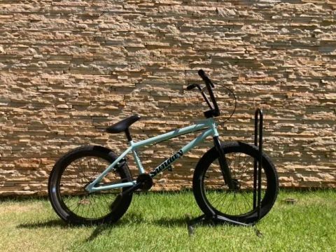 Bicicleta BMX aro 20