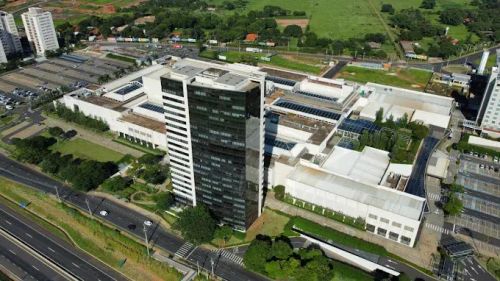 Imóvel para aluguel possui 77 metros quadrados em Iguatemi - São José do Rio Preto - SP