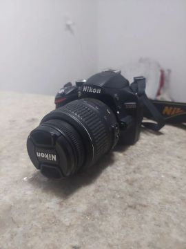 Câmera Nikon D3200 - NOVA