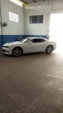 Camaro ss v8 2015 com 12000  
