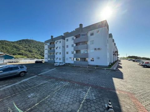 Apartamento para Locação, Vila Nova, 2 dormitórios, 1 banheiro, 1 vaga