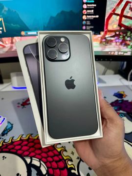 iPhone 16 Pro Max, Black Titanium - 256GB