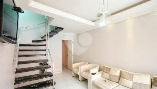 Casa com 3 quartos para locação em Vila Bela - SP