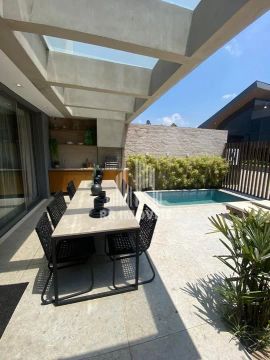 RR5052 Casa 225m² CONDOMINIO EKKOLIVE ALPHA 2 - OPORTUNIDADE - 3 Dorms 3 Vagas - Santana d