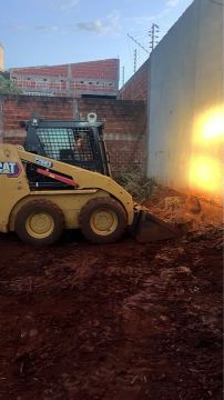 Locação Bobcat 