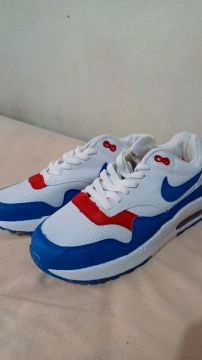 Nike Air Max 1 Azul, Vermelho e Branco