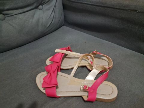 Oportunidade unica sapatos infantis a preço de banana