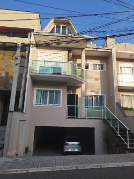 Sobrado triplex 