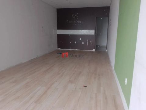 Loja Comercial Ampla e Bem Localizada