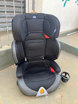 Cadeira de Bebês Oasys 15-36kg Fixplus Evo Preta Chicco