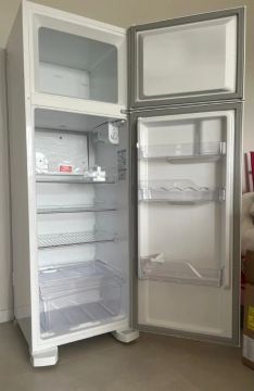 Geladeira Eletrolux