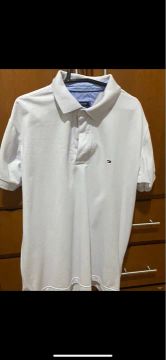 Camiseta polo Tommy Hilfiger tamanho M branca 