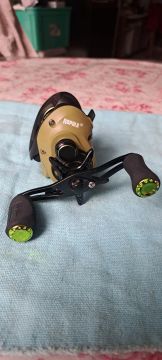 Carretilha de pesca (rapala) 