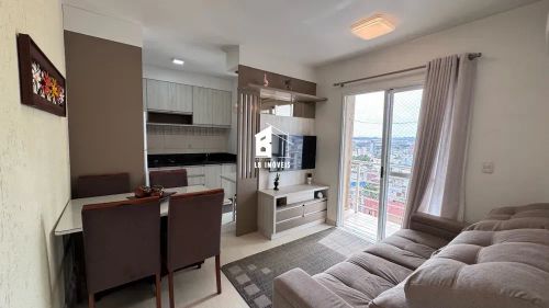 APARTAMENTO NO SAGRADA FAMÍLIA COM 2 DORMITÓRIOS