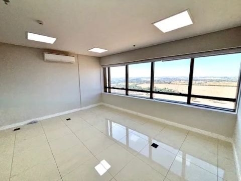 Iguatemi Business 35 metros