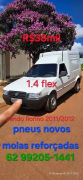Vendo fiorino 1.4 flex revisada só trabalhar 2011/2012. WhatsApp * 