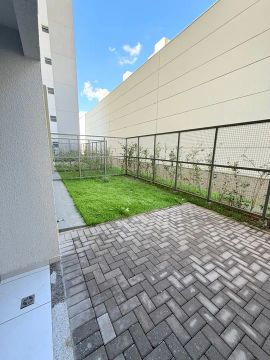 Apartamento com área externa privativa