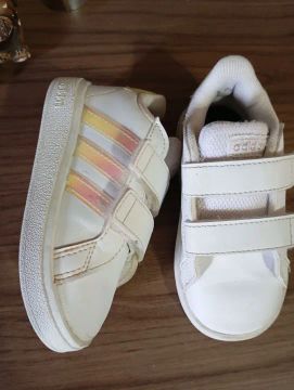 Tênis Adidas Infantil 20