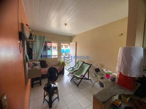 Apartamento com 2 dormitórios à venda, 43 m² por R$ 99.000,00 - Parque Presidente Vargas -