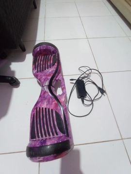 Vendo Hoverboard com Design Galaxia