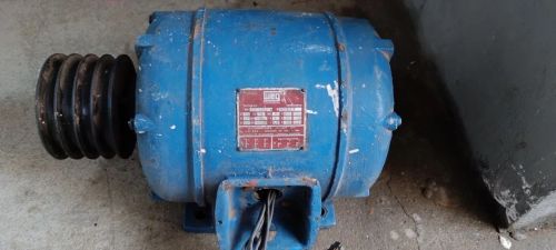 Motor Elétrico Weg trifásico 7.5 CV