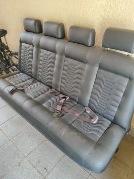Vendo banco para Sprinter e um porta potti 