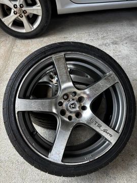 Rodas zuma 17 gtr sport troco em PS5
