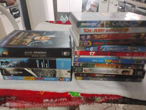 Lote de DVDs - Diversos Filmes - Ótimo estado!