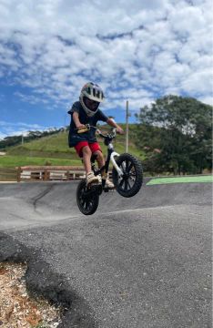 Bicicleta infantil Btwin aro 14