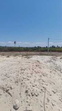 Lote em Condomínio na Praia Águas Belas