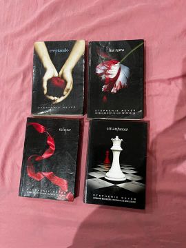 Saga Crepúsculo - 4 livros