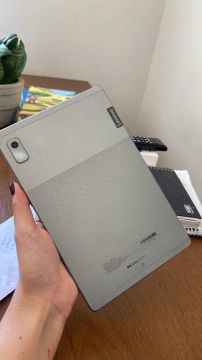Tablet Lenovo M9 - Novo
