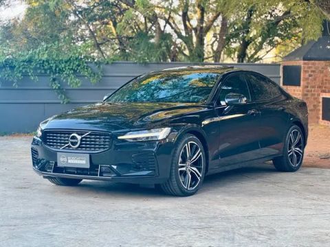 VOLVO S60 T-8 R-DESIGN 2.0 407cv 4p Híbrido