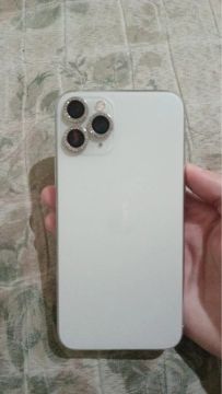 iPhone 11 Pro - 64 GB