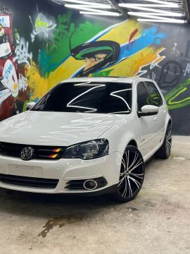 GOLF SPORT LINE