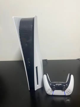 Videogame PS5 Fat 825GB Com Leitor de Mídia Física e 1 Controle - Seminovo